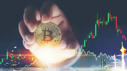 MicroStrategy Hits Record High As Analyst Hikes Price Target On ‘Audacious’ Bitcoin Strategy: Retail Gets Nervous