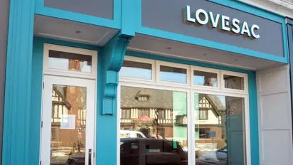 Lovesac Stock Plummets On Q3 Earnings Miss: Retail Heartbroken