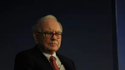 Sirius XM Stock Rises In Premarket After Berkshire Hathaway Uses Pullback To Boost Stake In Satellite Radio Company: Retail Cheers Move