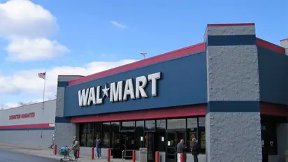 Walmart Stock In Focus Ahead of Q3 Earnings: Retail Sentiment Strong