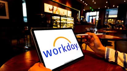 Workday Stock Bounces Higher Pre-Market After Analyst Ups Price Target: Retail Sentiment Subdued