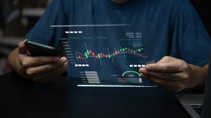 Janux Therapeutics Stock Hits 7-Month High On Prostate Cancer Drug Trial Data: Retail Confidence Spikes