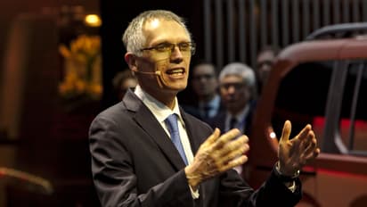 Stellantis Stock On Track To Hit Over 2-Year Low After CEO Abruptly Steps Down