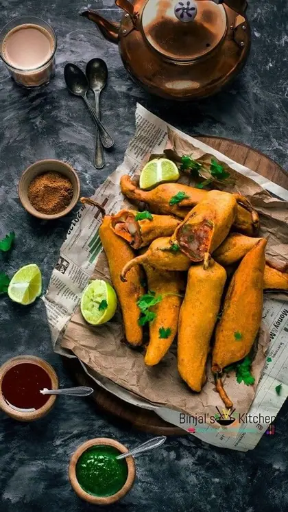 Rajasthani Mirchi Vada