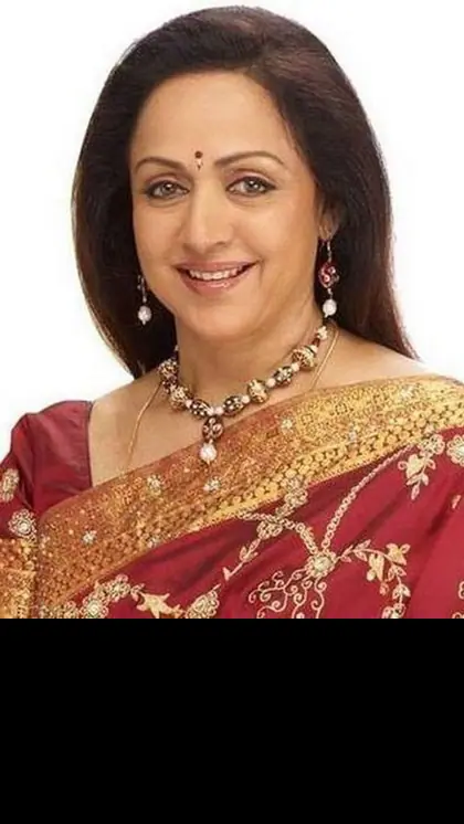 डेली करती हैं क्लींजिंग हेमा