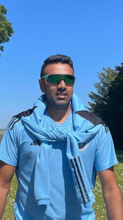 প্রাক্তন তারকা অফ-স্পিনার হরভজন সিংকে ছাপিয়ে গেলেন রবিচন্দ্রন অশ্বিন