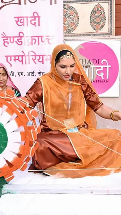 दादी से सीखे हुए कशीदकारी के काम को बढ़ाया आगे