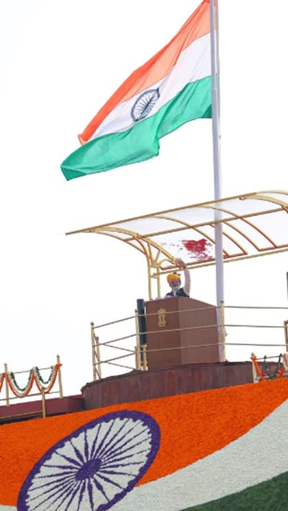 लाल किले से पीएम मोदी की नई भविष्यवाणी