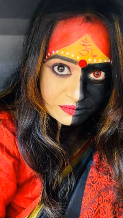 जॉब छोड़ी,डोमेस्टिक वायलेंस सहा,Single Mom है शहर की टॉप मेकअप आर्टिस्ट