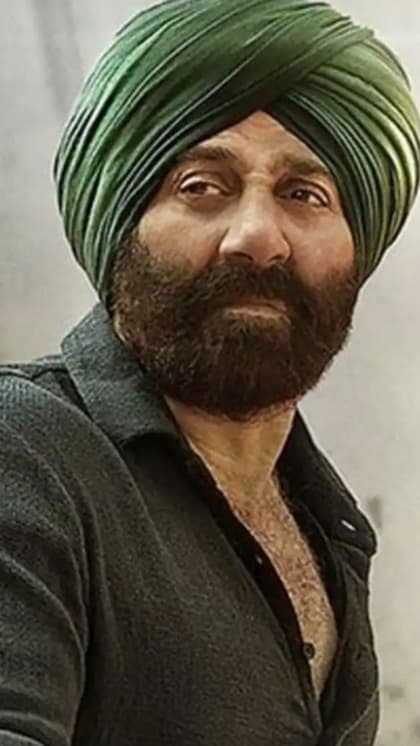 सनी देओल की ‘Gadar 2’ ने बनाया कमाई में नया रिकॉर्ड, पीछे छूटी पठान