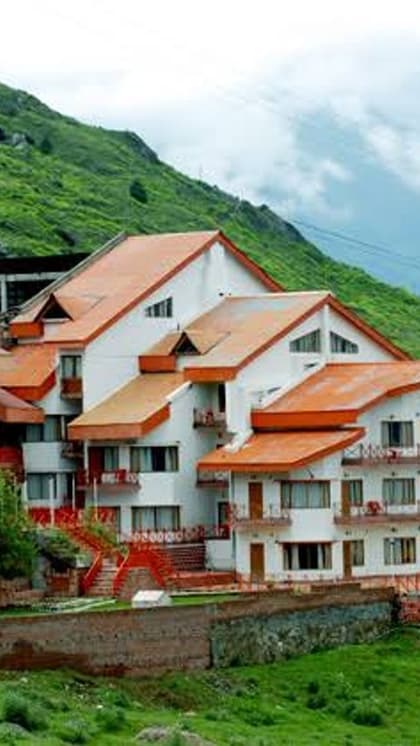 आप फिर धोखा खा रहे हैं, ये स्विट्ज़रलैंड नहीं उत्तराखंड का ऑली है