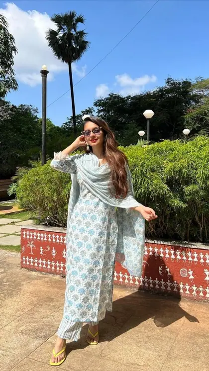 प्रिंटेड सूट