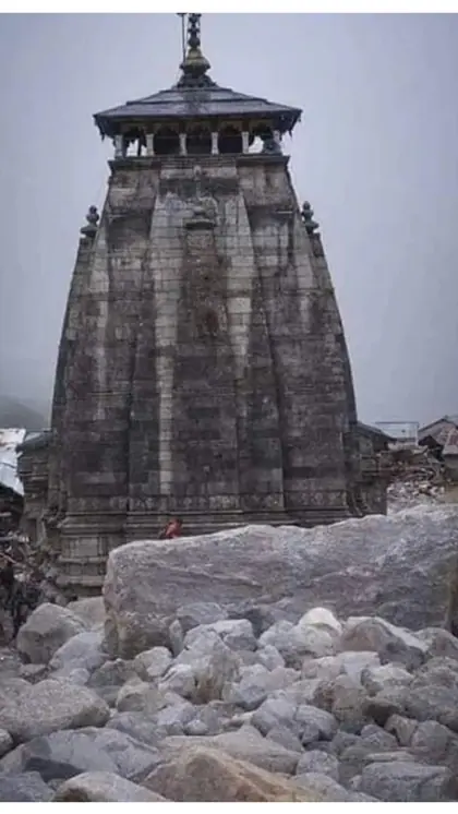 3. Kedarnath is one of the twelve sacred Jyotirlinga's of Lord Shiva