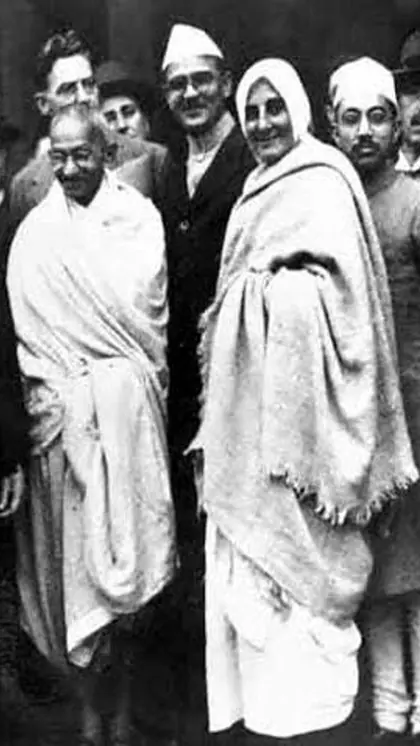 मेडेलीन एक ओहदेदार ब्रिटिश अफसर एडमिरल सर एडमंड स्लेड की बेटी थीं