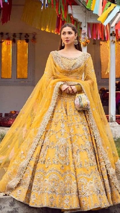 Yellow कामदार लहंगा