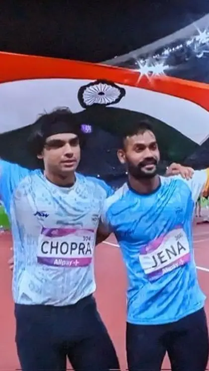 ज्वेलिन थ्रो में 87.54 के साथ किशोर कुमार ने सिल्वर अपने नाम किया है।