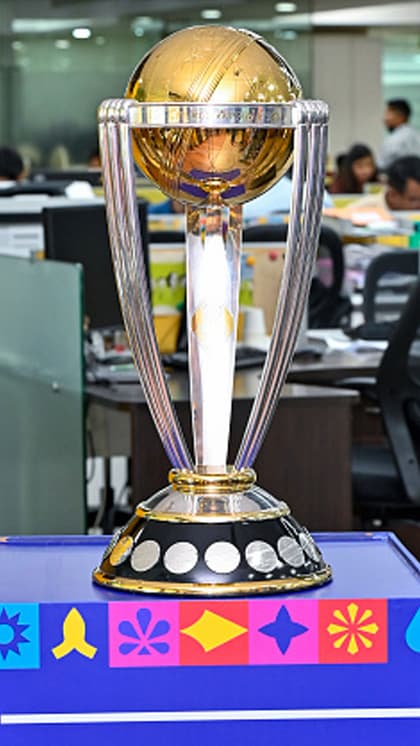 এবারের ওডিআই বিশ্বকাপের ট্রফির ডিজাইন ক্রিকেটপ্রেমীদের পছন্দ হয়েছে