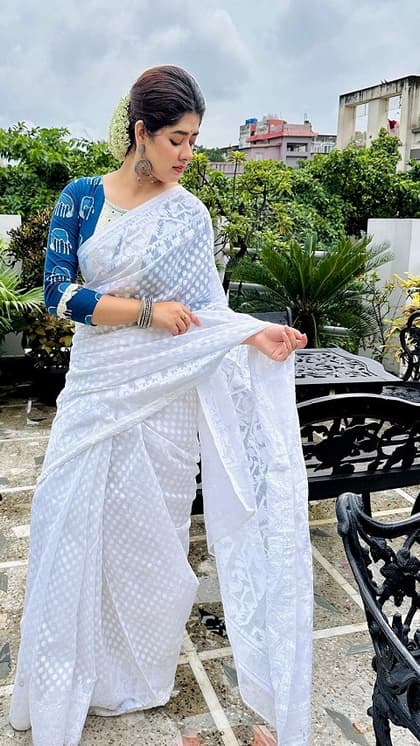 ট্রেন্ডিং