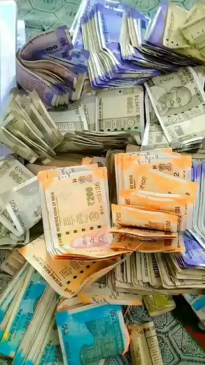 घर बैठे कमाएं लाखों ! बड़े काम की हैं ये 7 Jobs