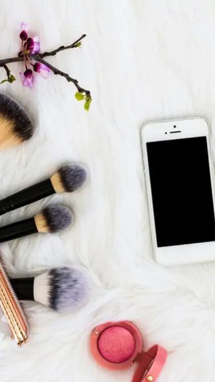1. Smart Beauty Gadgets: