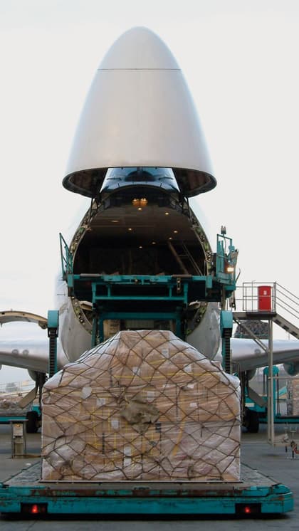 C-17 ग्लोबमास्टर एयरफोर्स का ट्रांसपोर्ट एयरक्राफ्ट
