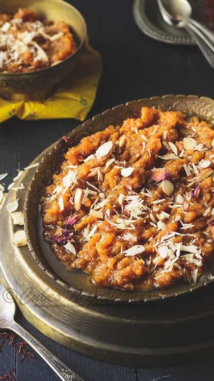 मुंह में घुलेगी मिठास,सर्दियों में बनाएं लजीज मूंग दाल हलवा