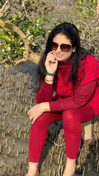 इंस्टाग्राम पर है लाखों फालोवर