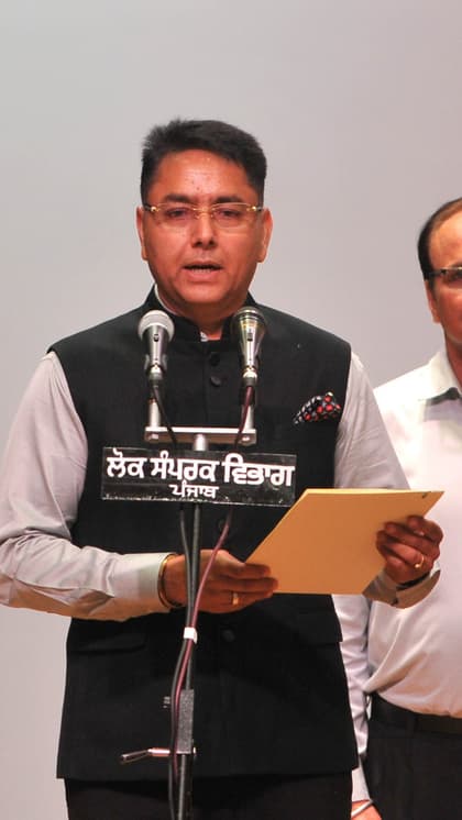 पंजाब के इस मंत्री को कोर्ट ने सुनाई सजा, कौन हैं ये