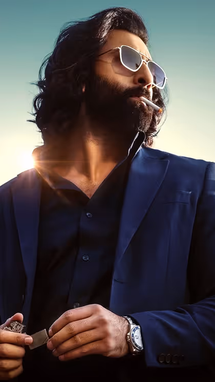 380 करोड़ नेटवर्थ, गजब कार कलेक्शन,ऐसी लाइफ जीते हैं Ranbir Kapoor