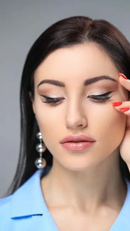 Eye Primer for Lasting Makeup