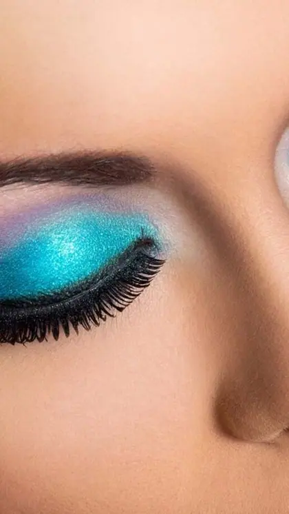 New Year 2024: 6 eye makeup hacks for your party look