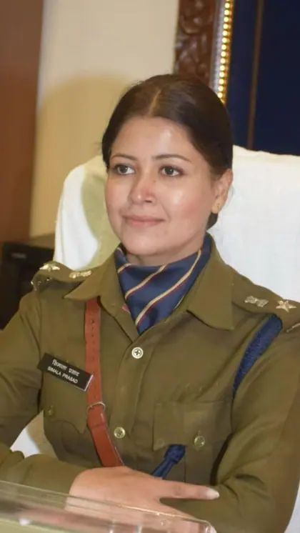 रील से रियल लाइफ में बनीं IPS