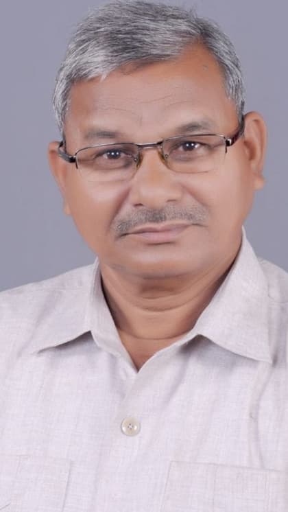 कौन है लाल बिहारी 'मृतक'?