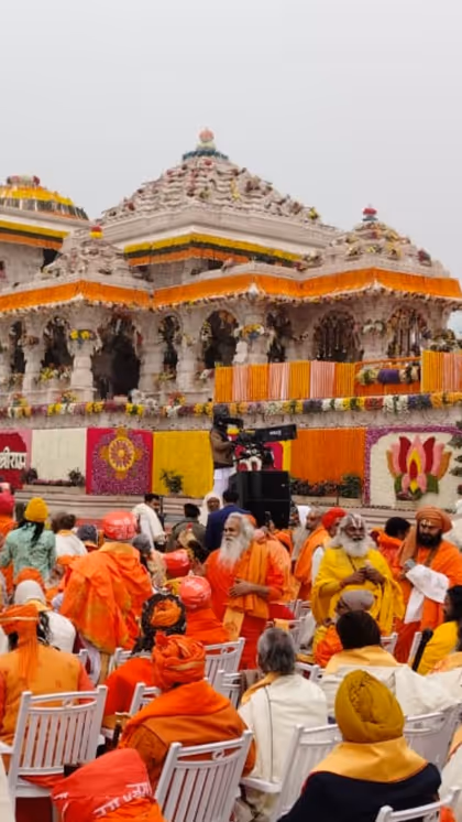 जानिए अयोध्या Ram Mandir के मुख्य पुजारी की सैलरी कितनी?