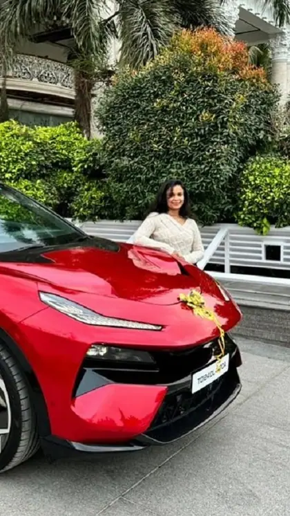 वायरल हो रही हर्षिका राव की तस्वीर