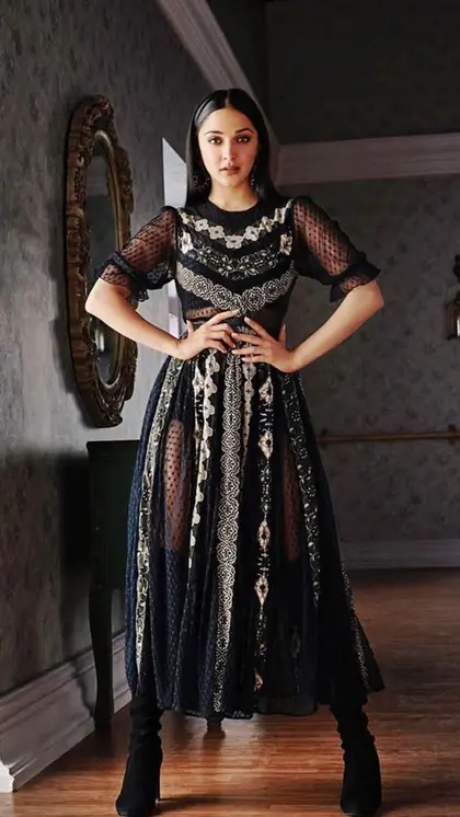 स्टाइलिश कुर्ती