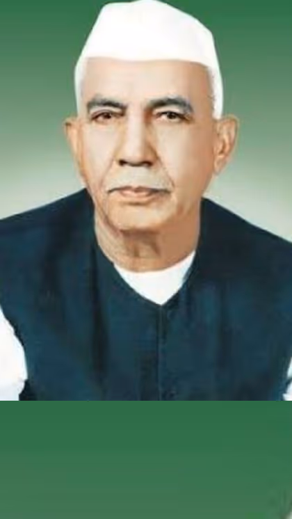 आखिर कौन थे चौधरी चरण सिंह?