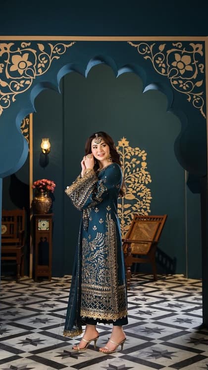 hania amir dress design Top Hania Amir-Inspired Salwar Suit For This Wedding Season