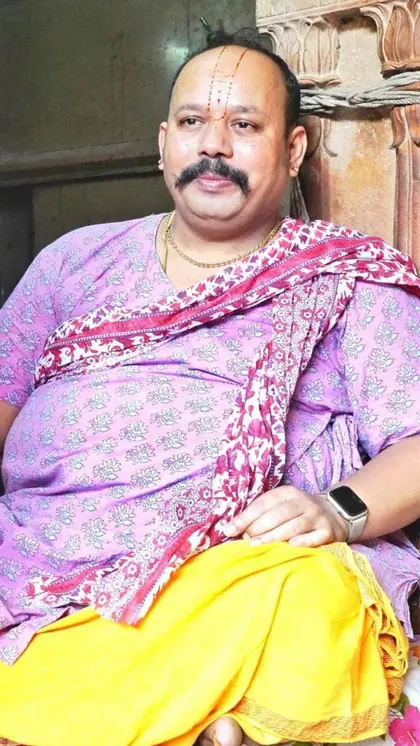 प्रेमानंद बाबा के गुरु कौन हैं?