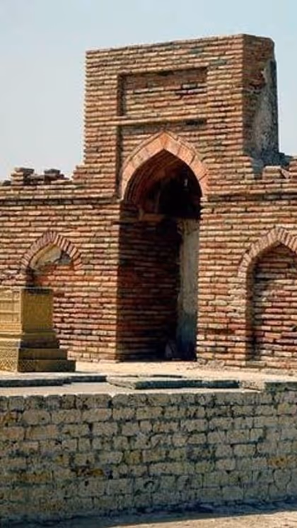 50 लाख कब्रें