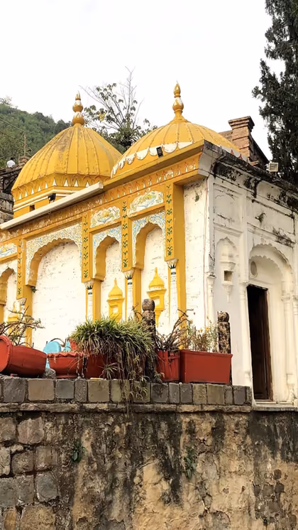 कौन करता है हिंदू मंदिरों की देखभाल?