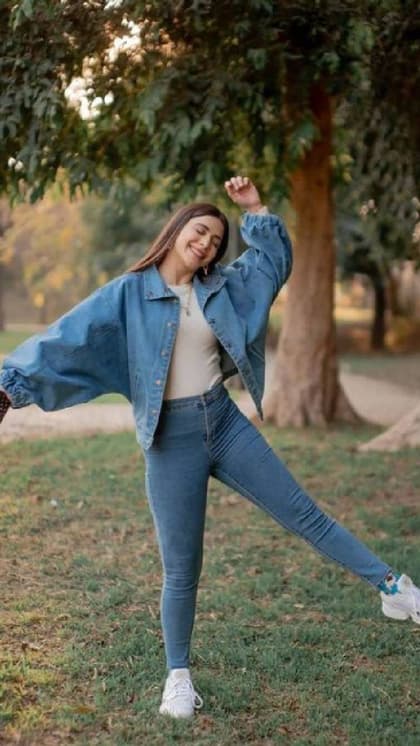 सिर्फ 30 मिनट की Walk मूड इनहेंस करने के साथ पहुंचाती हैं इतने फायदे