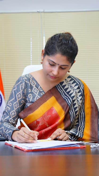 IAS स्मिता का कहां हुआ था जन्म?