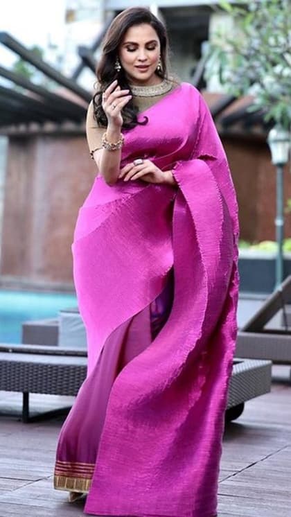 जेठानी हो जाएंगी खुश जब, तोहफे में देंगी Lara Dutta सी साड़ियां