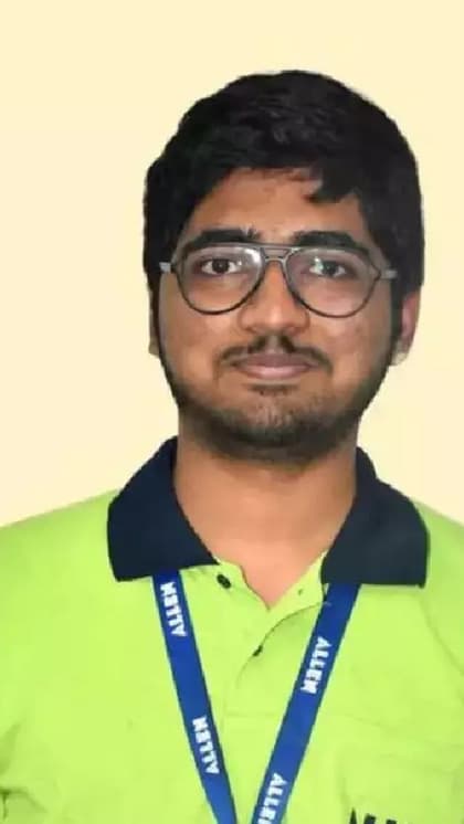 JEE Main Topper AIR-1: एक छोटे से गांव के किसान का बेटा कैसे बना टॉपर?