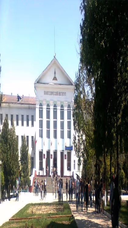 1. किर्गिज़ स्टेट मेडिकल अकादमी(KYRGYZ STATE MEDICAL ACADEMY)