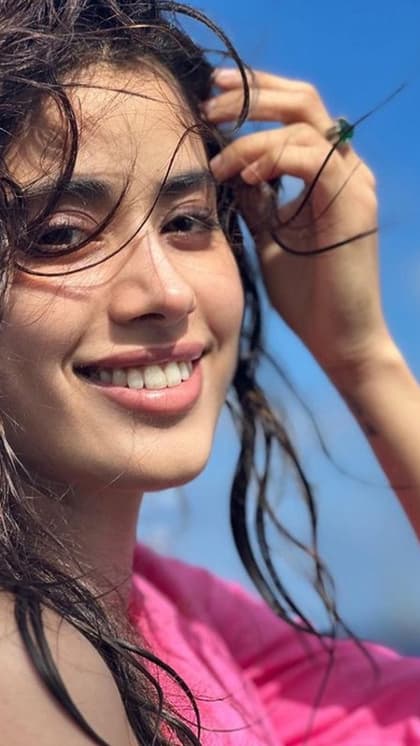 बचे फल है जान्हवी की सुंदरता का राज़
