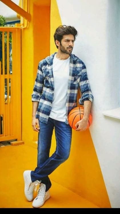 Kartik Aaryan