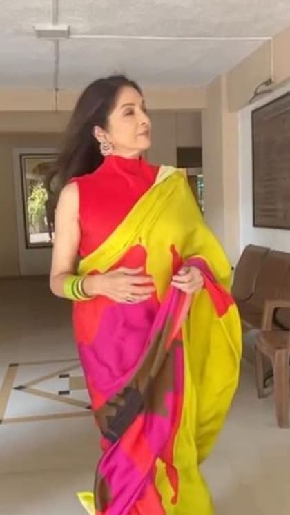 प्रिंटेड साड़ी