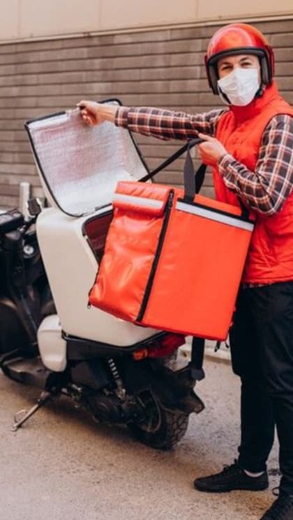 Online food delivering platform